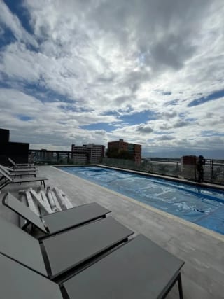 Apartamento en Alquiler | Edificio Parque 14 | Zona 14 | 3 habitaciones · Amplio · Ideal para familia — Apartamento en Alquiler en Parque 14, Zona 14, Guatemala, Ciudad — miniatura 2 de 14