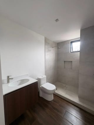 Apartamento en Alquiler / Venta | Edificio Vila Quince | Zona 15 Vista Hermosa 2 | 3 habitaciones · 3 parqueos — Apartamento en Alquiler en Vila Quince, Zona 15, Guatemala, Ciudad — miniatura 6 de 15