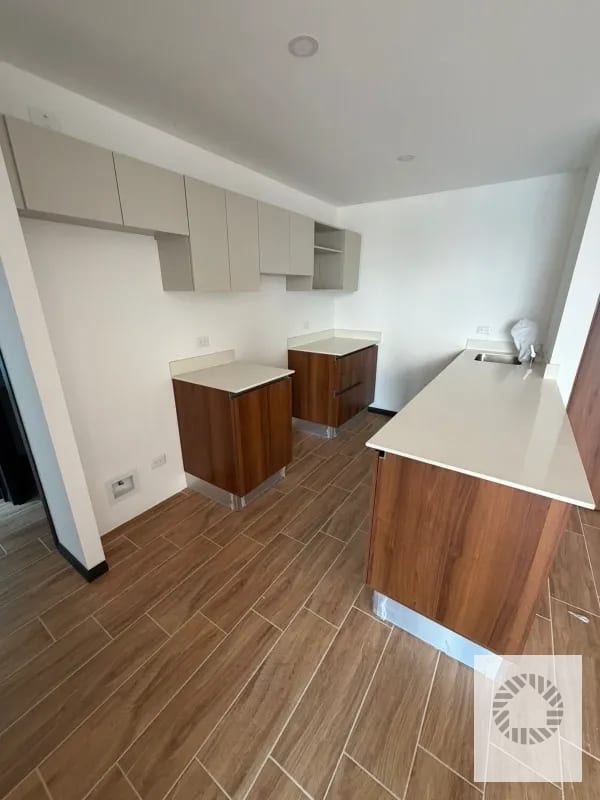 Rento Apartamento Edificio Essenza, zona 13 — Apartamento en Alquiler en Zona 13, Guatemala, Ciudad — foto 9 de 10