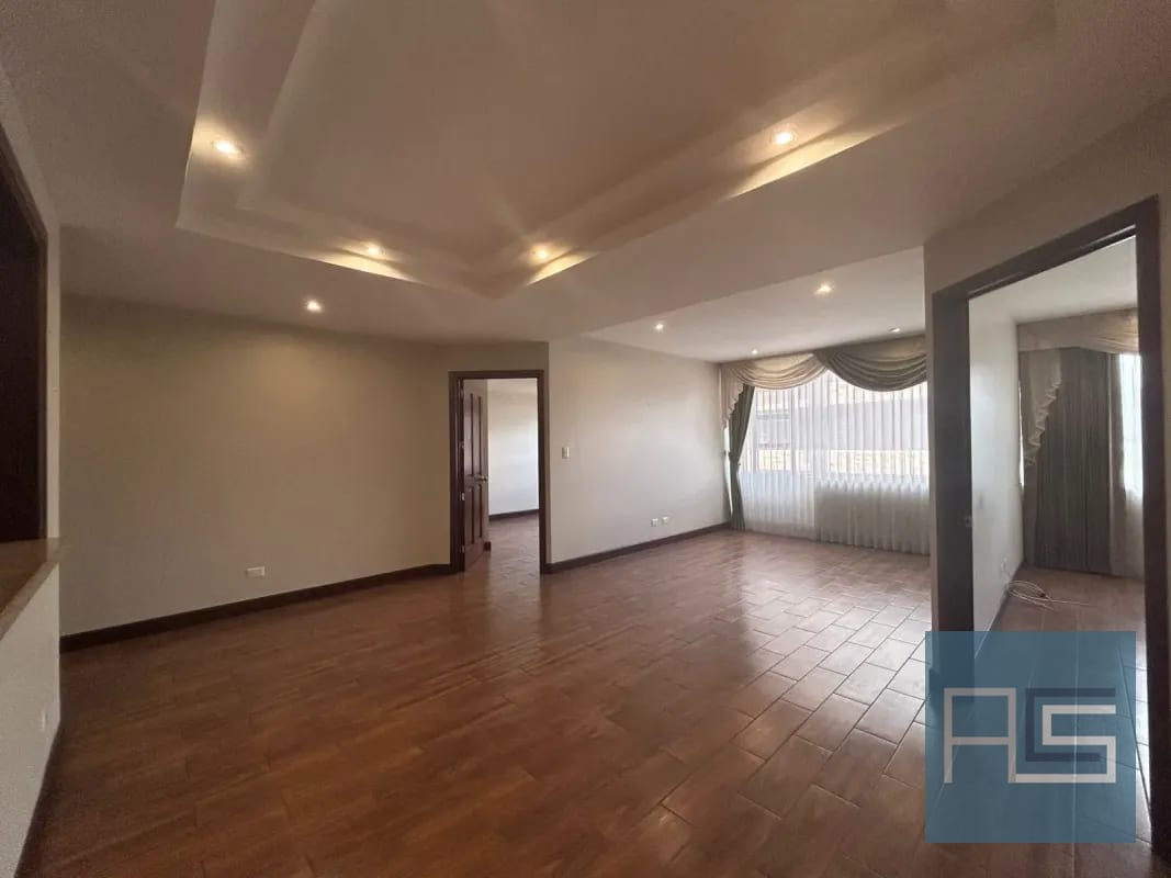 *Amplio apartamento de 2 hab con cuarto de servicio en nivel alto en Renta - Milenia, zona 10* — Apartamento en Alquiler en Milenia, Zona 10, Guatemala, Ciudad — foto 17 de 17
