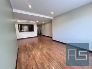 *Amplio apartamento de 2 hab con cuarto de servicio en nivel alto en Renta - Milenia, zona 10* — Apartamento en Alquiler en Milenia, Zona 10, Guatemala, Ciudad — miniatura 16 de 17