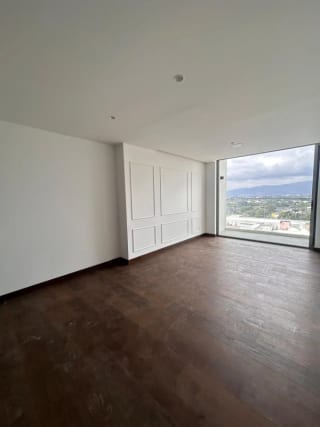 Apartamento en Alquiler Atarah Zona 10 — Apartamento en Alquiler en Atarah, Zona 10, Guatemala, Ciudad — miniatura 1 de 15