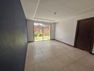 Casa grande en renta, zona 16, La Loma de los Pinos — Casa en Alquiler en Loma de Los Pinos, Zona 16, Guatemala, Ciudad — miniatura 6 de 10