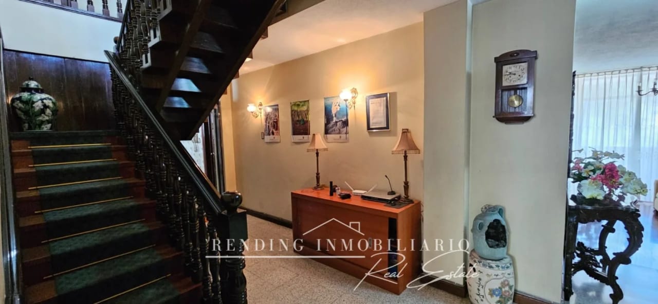 Propiedad comercial en venta zona 1 esquina sobre 9 avenida frente a parque, 3 niveles + 12 parqueos — Edificio en Venta en Zona 1, Guatemala, Ciudad — foto 13 de 13