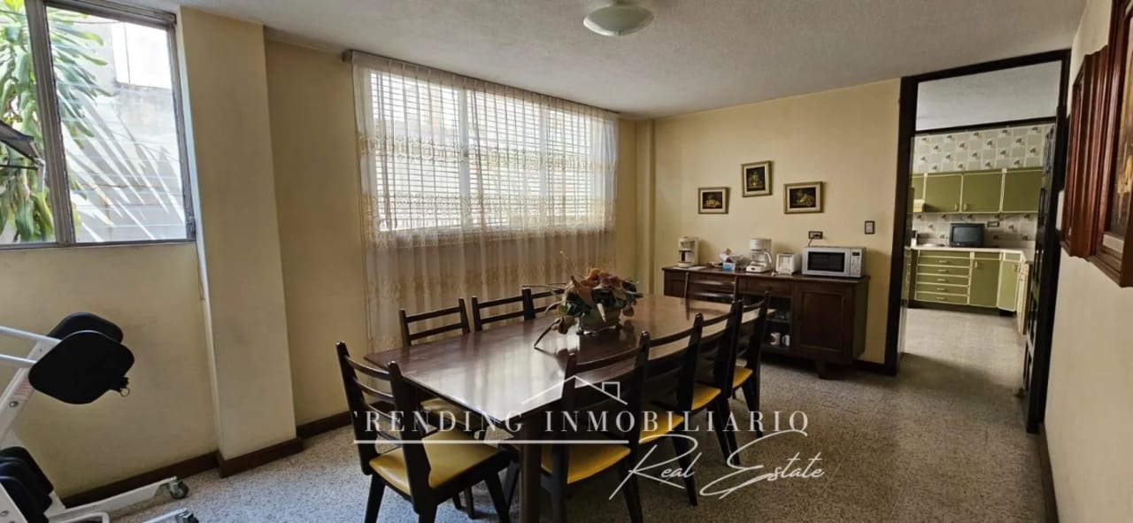 Propiedad comercial en venta zona 1 esquina sobre 9 avenida frente a parque, 3 niveles + 12 parqueos — Edificio en Venta en Zona 1, Guatemala, Ciudad — foto 12 de 13