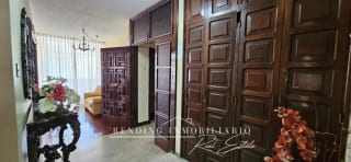 Propiedad comercial en venta zona 1 esquina sobre 9 avenida frente a parque, 3 niveles + 12 parqueos — Edificio en Venta en Zona 1, Guatemala, Ciudad — miniatura 7 de 13