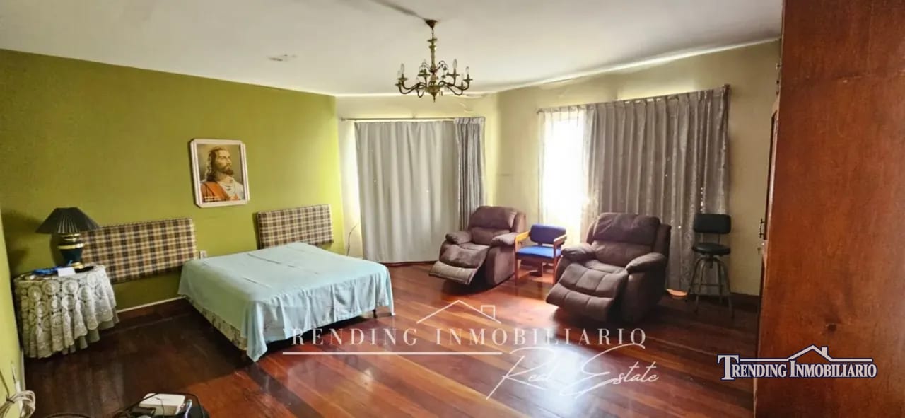 Propiedad comercial en venta zona 1 esquina sobre 9 avenida frente a parque, 3 niveles + 12 parqueos — Edificio en Venta en Zona 1, Guatemala, Ciudad — foto 4 de 13