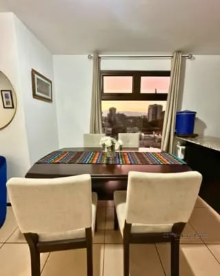 APARTAMENTO EN RENTA ZONA 10 AMUEBLADO — Apartamento en Alquiler en Zona 10, Guatemala, Ciudad — miniatura 6 de 9