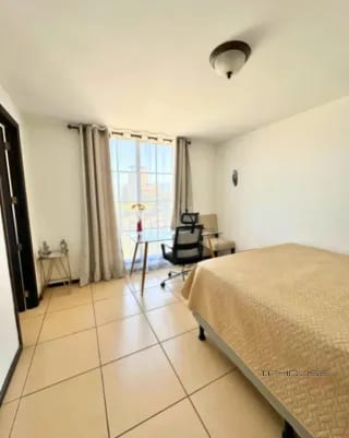APARTAMENTO EN RENTA ZONA 10 AMUEBLADO — Apartamento en Alquiler en Zona 10, Guatemala, Ciudad — miniatura 4 de 9