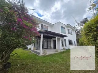 ALQUILER DE CASA EN ZONA 16 — Casa en Alquiler en La Montaña, Zona 16, Guatemala, Ciudad — miniatura 3 de 13