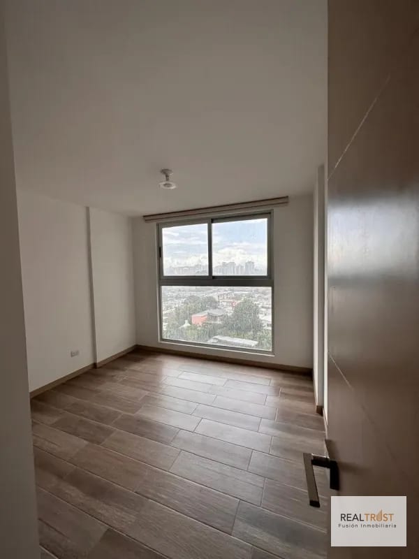 Excelente opción de apartamento zona 14 — Apartamento en Alquiler en Condado La Villa, Zona 14, Guatemala, Ciudad — foto 10 de 11