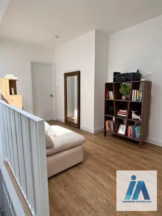 CASA EN VENTA📍Condominio Iridia Homes, Cañadas de Elgin Zona 13 Es la opción perfecta entre un diseño contemporáneo — Casa en Venta en Zona 13, Guatemala, Ciudad — miniatura 8 de 16