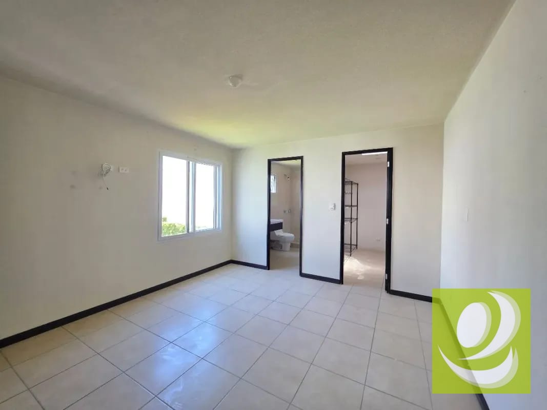 CASA EN VENTA EN HACIENDA DE LAS FLORES VILLA NUEVA — Casa en Venta en Villa Nueva, Guatemala, Ciudad — foto 6 de 8