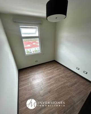 Apartamento en renta en Condado Naranjo — Apartamento en Alquiler en Zona 4 Mixco, Guatemala, Ciudad — miniatura 12 de 15