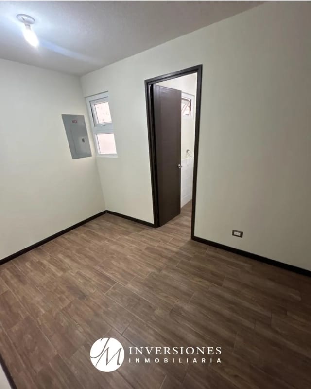 Apartamento en renta en Condado Naranjo — Apartamento en Alquiler en Zona 4 Mixco, Guatemala, Ciudad — foto 9 de 15