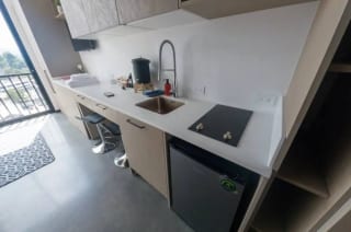 VENDO APARTAMENTO TIPO LOFT,  DOBLE ALTURA EN EDIFICIO ATOM  ZONA 4 — Apartamento en Venta en Atom Cuatro, Zona 4, Guatemala, Ciudad — miniatura 5 de 14