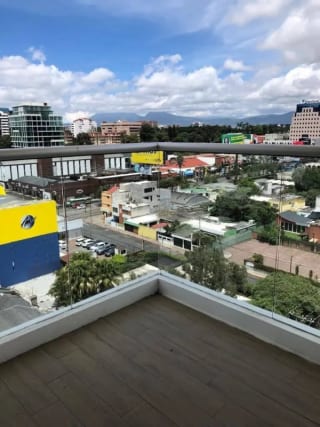 APARTAMENTO EN VENTA EDIFICIO CITY HAUS ZONA 10 — Apartamento en Venta en City Haus, Zona 10, Guatemala, Ciudad — miniatura 1 de 10