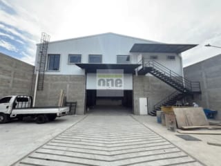 Alquilo Bodega de 2,000 Metros en Villa nueva boulevard reformadores — Bodega / Ofibodega en Alquiler en Villa Nueva, Guatemala, Ciudad — miniatura 1 de 2
