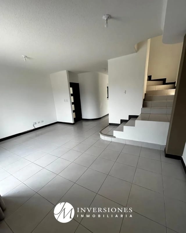 Casa En Renta en Condominio en zona 16 — Casa en Alquiler en Zona 16, Guatemala, Ciudad — foto 16 de 17