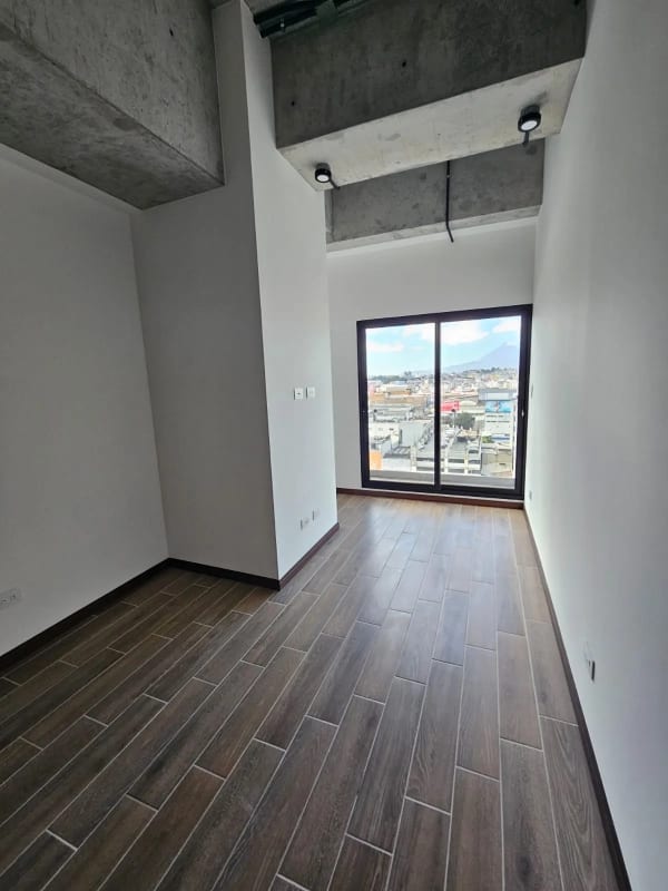 APARTAMENTO EN RENTA ZONA 4 $850.00 EDIFICIO SÉPTIMO — Apartamento en Alquiler en Zona 4, Guatemala, Ciudad — foto 6 de 12
