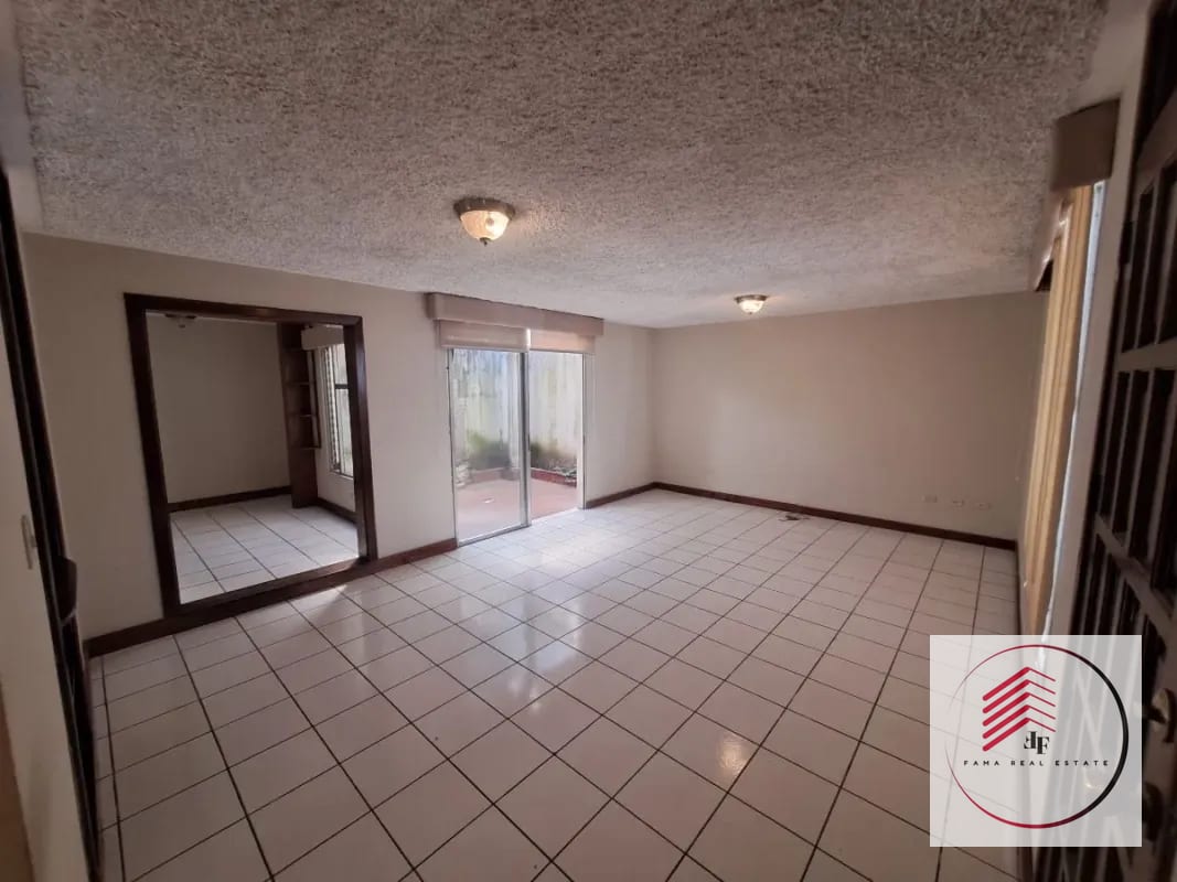 ALQUILER de casa en zona 16 concepción las lomas a una cuadra de la Universidad Landivar — Casa en Alquiler en Zona 16, Guatemala, Ciudad — foto 16 de 17