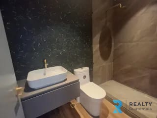 VENDO Apartamento Atarah, Zona 10 — Apartamento en Venta en Atarah, Zona 10, Guatemala, Ciudad — miniatura 2 de 9