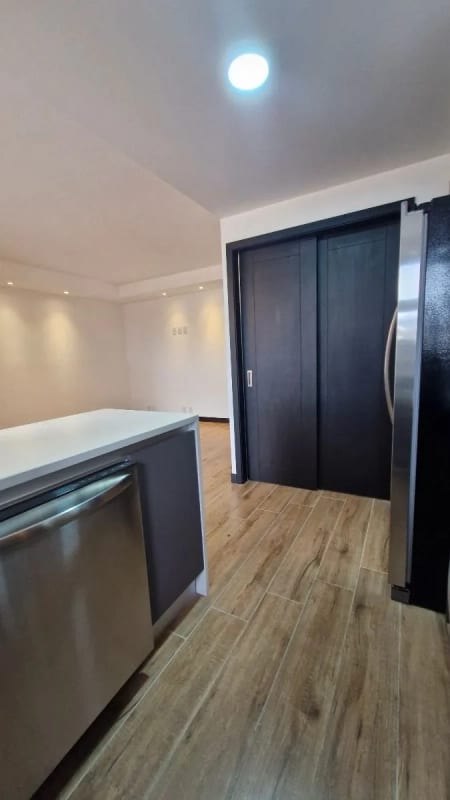 Apartamento en renta zona 15 Vista Hermosa 2 — Apartamento en Alquiler en Zona 15, Guatemala, Ciudad — foto 4 de 7