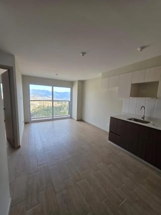 Apartamento en renta para estrenar!! Andares 12 — Apartamento en Alquiler en Andares Doce, Zona 12, Guatemala, Ciudad — miniatura 13 de 13