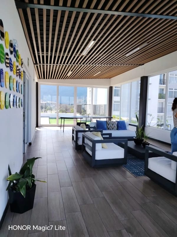 Hermoso apartamento en Sakai, Mixco, Gt. — Apartamento en Venta en Sakai, Zona 1 Mixco, Guatemala, Ciudad — foto 16 de 17