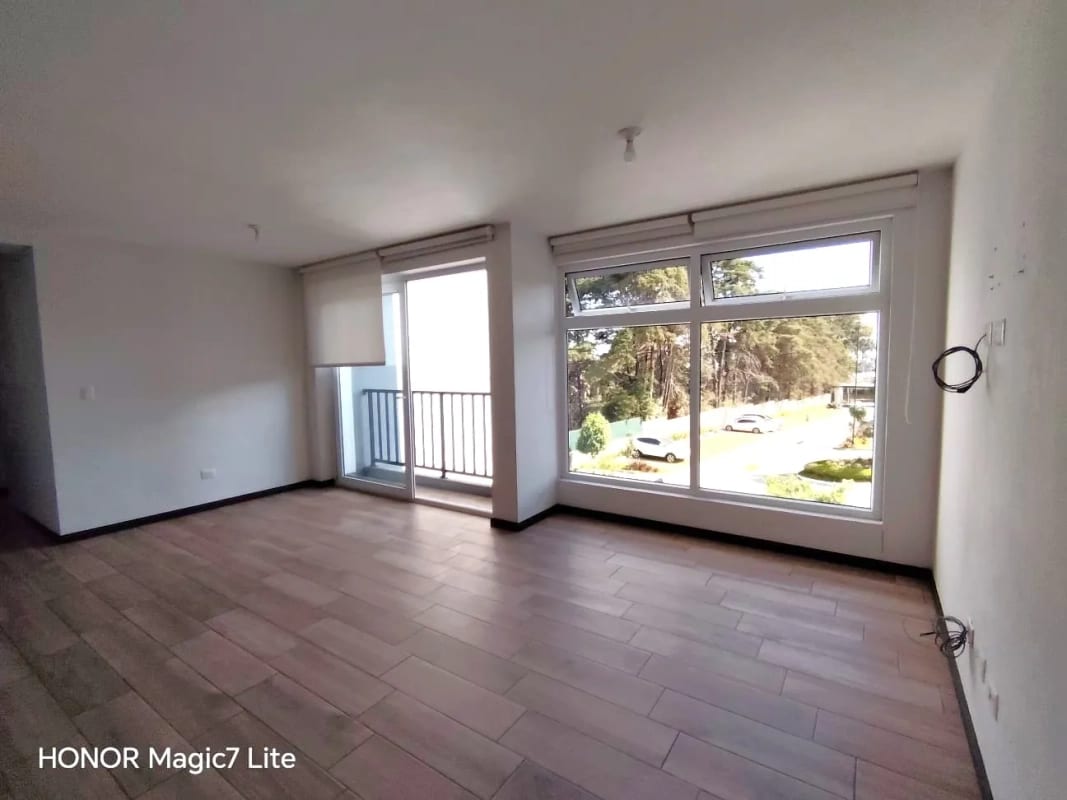 Hermoso apartamento en Sakai, Mixco, Gt. — Apartamento en Venta en Sakai, Zona 1 Mixco, Guatemala, Ciudad — foto 12 de 17