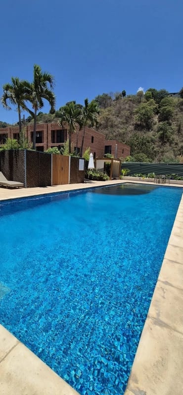 CASA EN VENTA CONDOMINIO IRIDIA HOMES CAÑADAS DE ELGIN ZONA 13 — Casa en Venta en Zona 13, Guatemala, Ciudad — foto 5 de 15
