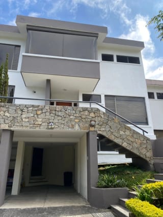 CASA EN VENTA RESIDENCIAL VIZCAYA KM. 16 CARRETERA A EL SALVADOR — Casa en Venta en Carretera a El Salvador, Guatemala, Ciudad — miniatura 1 de 10