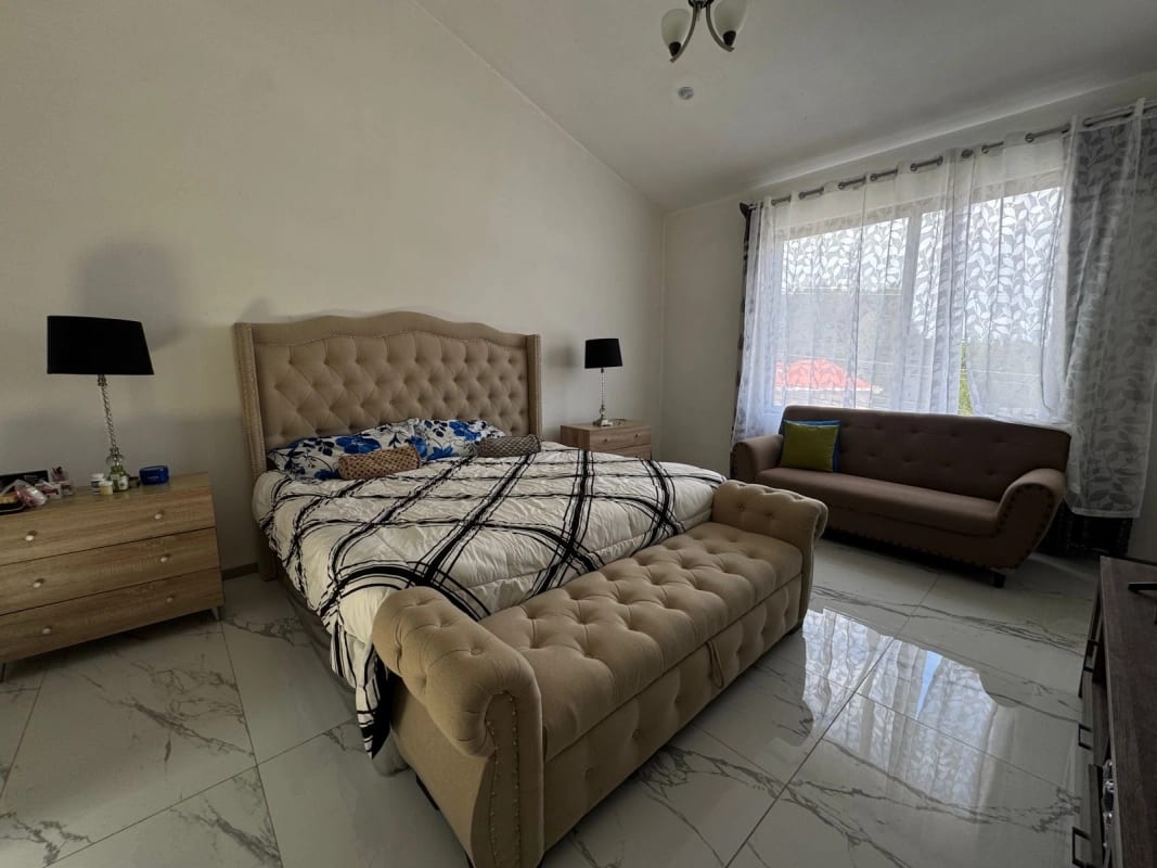 Casa con Jardin en Venta, Terravista. — Casa en Venta en Terravista, Carretera a El Salvador, Guatemala, Ciudad — foto 4 de 12