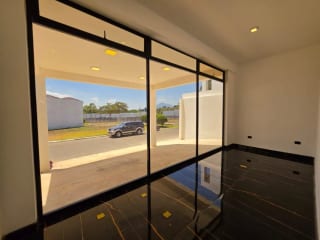 Casa en venta, para Estrenar Condominio Diamantes de Gadiel, Villa Canales, Carretera a Santa Elena Barillas — Casa en Venta en Santa Elena Barillas, Guatemala, Ciudad — miniatura 14 de 17