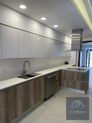 Espectacular casa en VHII — Casa en Venta en Zona 15, Guatemala, Ciudad — miniatura 16 de 17