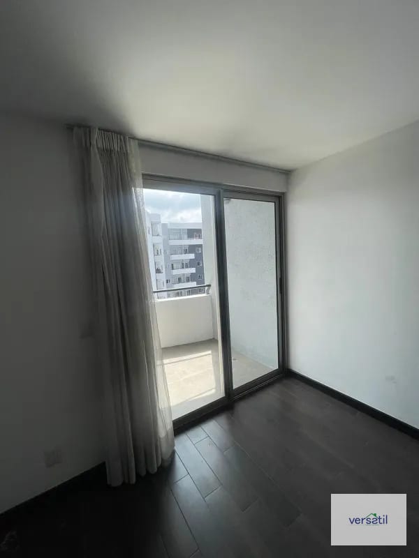 Apartamento en alquiler zona 14 de 3 habitaciones — Apartamento en Alquiler en Attica, Zona 14, Guatemala, Ciudad — foto 3 de 16