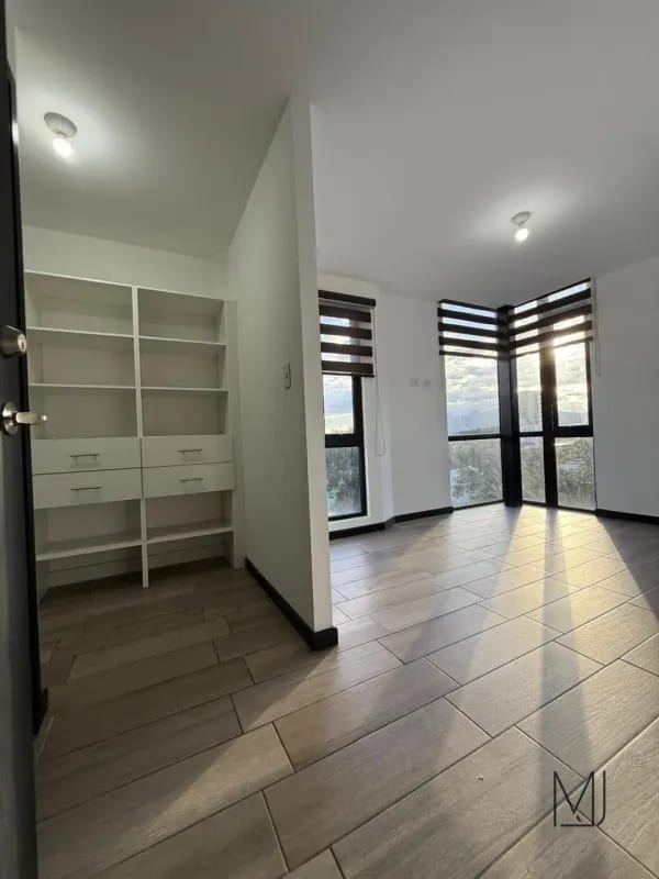 Apartamento en Alquiler / Venta | Viró Apartamentos | Zona 11 Mariscal | 3 habitaciones · Vista a volcanes — Apartamento en Alquiler en Viró, Zona 11, Guatemala, Ciudad — foto 6 de 17