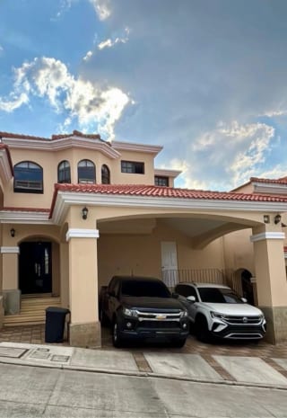 Casa en venta | 4 habitaciones | Jardin | Villa Suiza, Zona 16 — Casa en Venta en Zona 16, Guatemala, Ciudad — miniatura 10 de 10