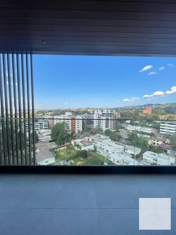 Elegante apartamento en nivel alto dentro de Gaura - zona 15 — Apartamento en Alquiler en Gaura, Zona 15, Guatemala, Ciudad — foto 12 de 13