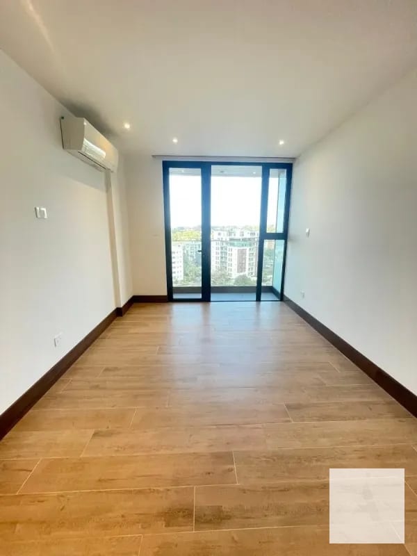Elegante apartamento en nivel alto dentro de Gaura - zona 15 — Apartamento en Alquiler en Gaura, Zona 15, Guatemala, Ciudad — foto 8 de 13