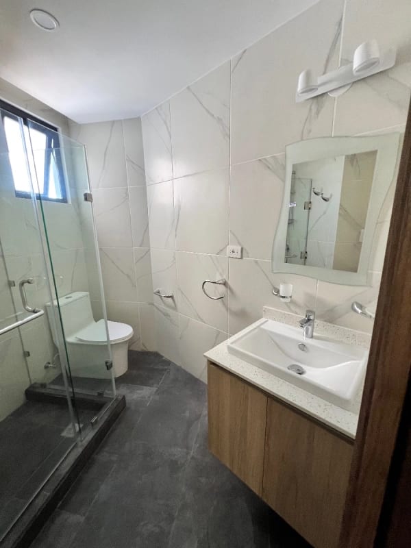 MODERNO APARTAMENTO EN ALQUILER ZONA 15 VH1!!! — Apartamento en Alquiler en Vista Hermosa I, Zona 15, Guatemala, Ciudad — foto 10 de 15