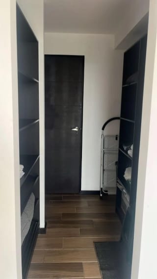 Z.12 APTO. EDIFICIO NUA 12 SEMI-AMUEBLADO — Apartamento en Alquiler en Zona 12, Guatemala, Ciudad — miniatura 9 de 10