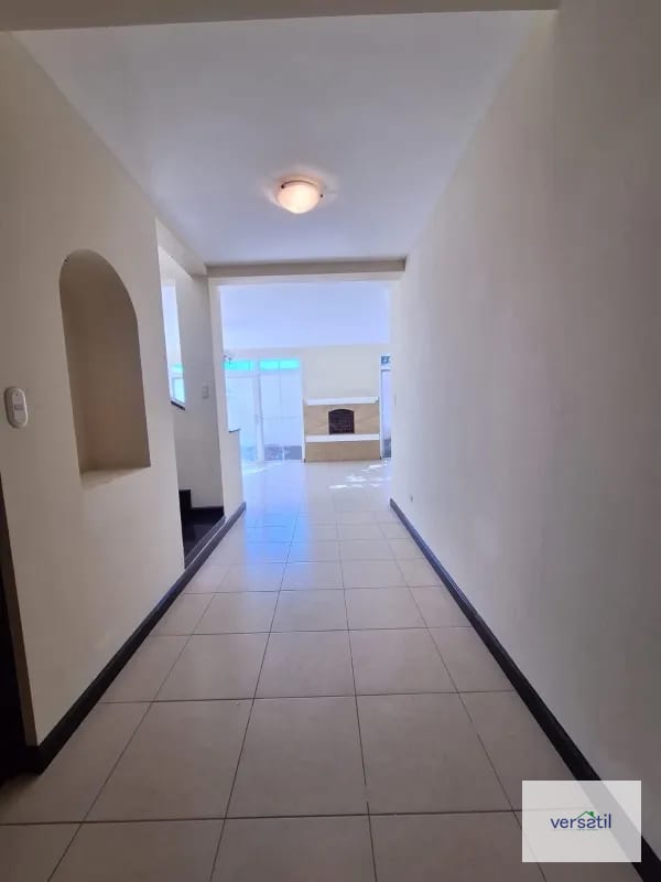 Vendo casa en Los MANANTIALES — Casa en Venta en Los Manantiales, Carretera a El Salvador, Guatemala, Ciudad — foto 13 de 16