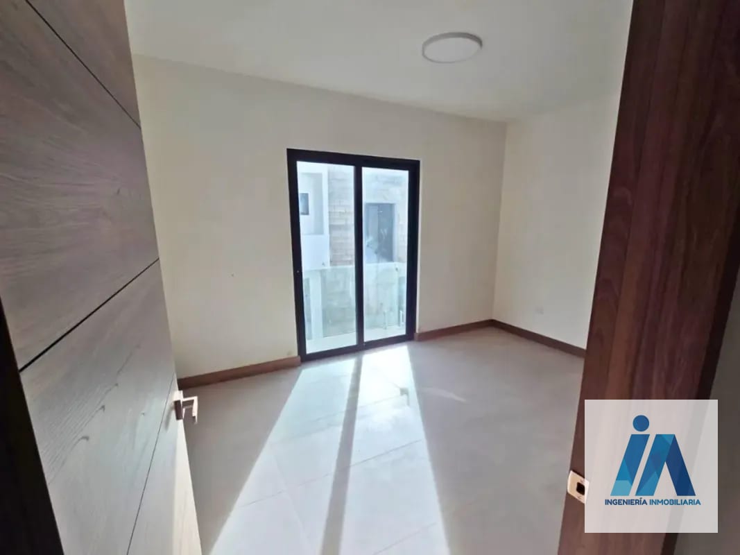 CASA EN VENTA📍Residenciales Los Manzanillos, Km 19.5  Carretera a El Salvador — Casa en Venta en Carretera a El Salvador, Guatemala, Ciudad — foto 10 de 14