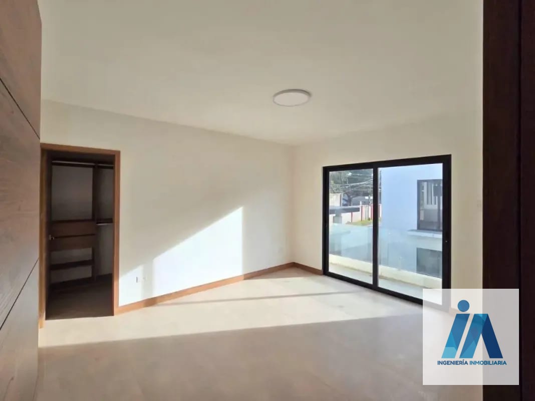 CASA EN VENTA📍Residenciales Los Manzanillos, Km 19.5 Carretera a El Salvador — Casa en Venta en Carretera a El Salvador, Guatemala, Ciudad — foto 9 de 14