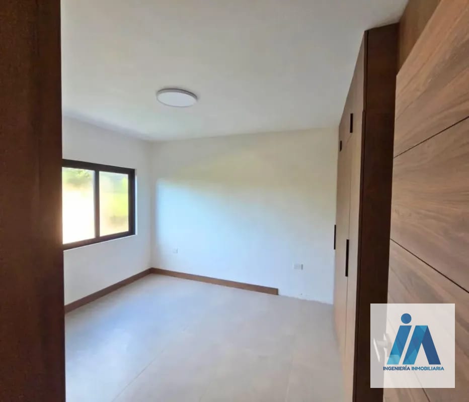 CASA EN VENTA📍Residenciales Los Manzanillos, Km 19.5 Carretera a El Salvador — Casa en Venta en Carretera a El Salvador, Guatemala, Ciudad — foto 8 de 14