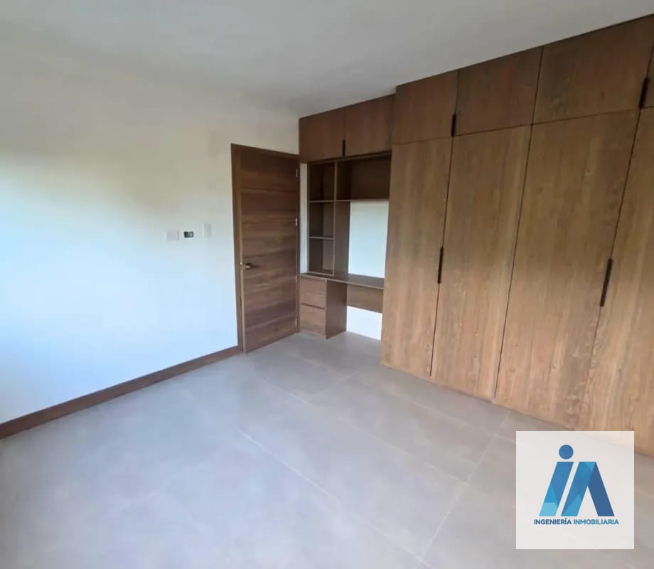 CASA EN VENTA📍Residenciales Los Manzanillos, Km 19.5 Carretera a El Salvador — Casa en Venta en Carretera a El Salvador, Guatemala, Ciudad — foto 7 de 14