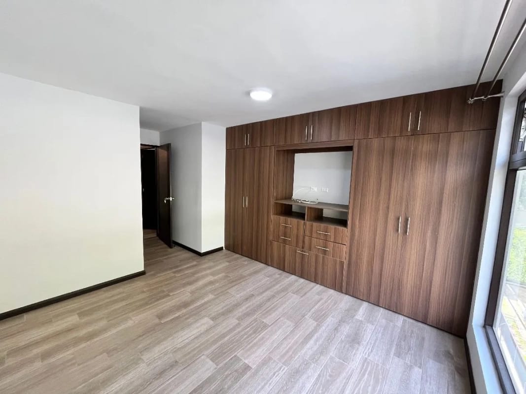 Apartamento en alquiler, Edificio Nagano, Zona 16 — Apartamento en Alquiler en Zona 16, Guatemala, Ciudad — foto 11 de 17