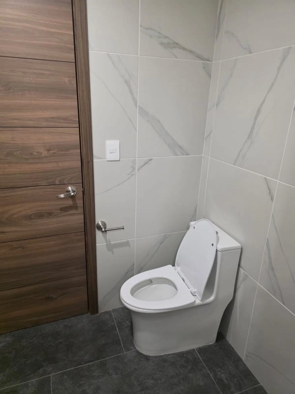 APARTAMENTO NUEVO EN RENTA ZONA 15 VH 1, 50 MTS2 - 1 DORMITORIO ~ 1 BAÑO ~ 1 PARQUEO, IDEAL UNIVERSITARIO, AMUEBLADO $900 — Apartamento en Alquiler en Vista Hermosa I, Zona 15, Guatemala, Ciudad — foto 6 de 8