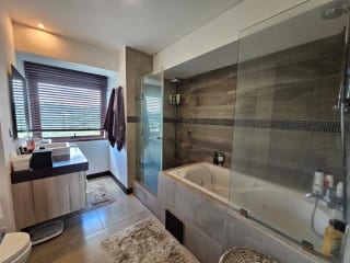 Apartamento en alquiler, Edificio Viu Cayalà, zona 16 — Apartamento en Alquiler en Viú Cayalá, Zona 16, Guatemala, Ciudad — miniatura 4 de 10